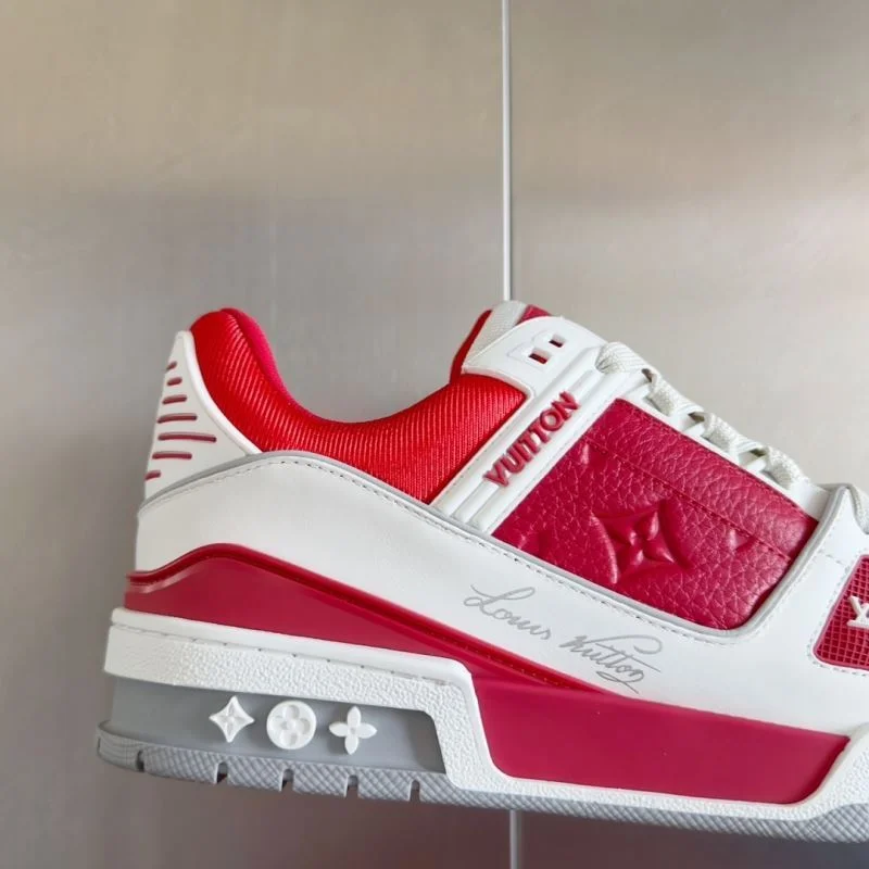 Louis Vuitton Trainer Sneaker Minimalist 31525