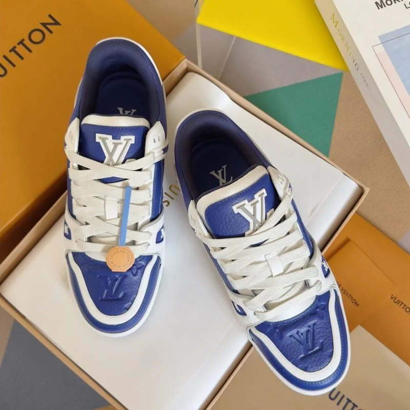 Louis Vuitton Trainer Sneaker Breathable 31519