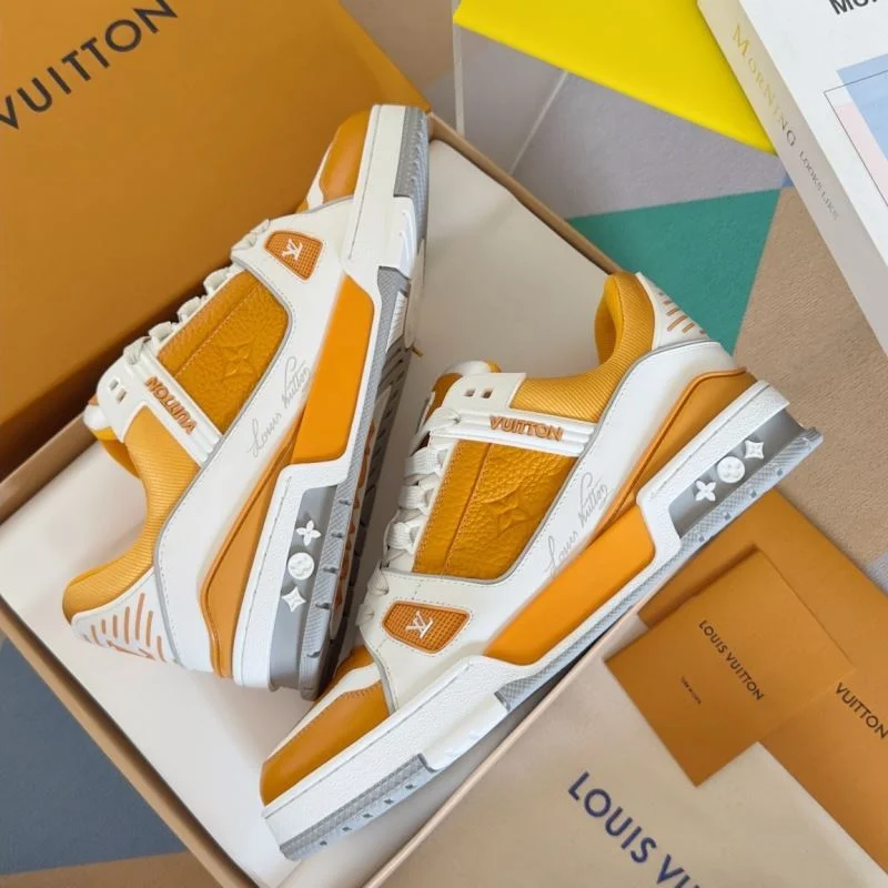 Louis Vuitton Trainer Sneaker UrbanChic 31520
