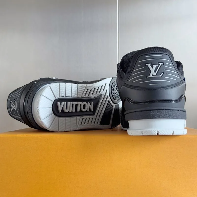 FastDry Louis Vuitton Trainer Sneaker 31516