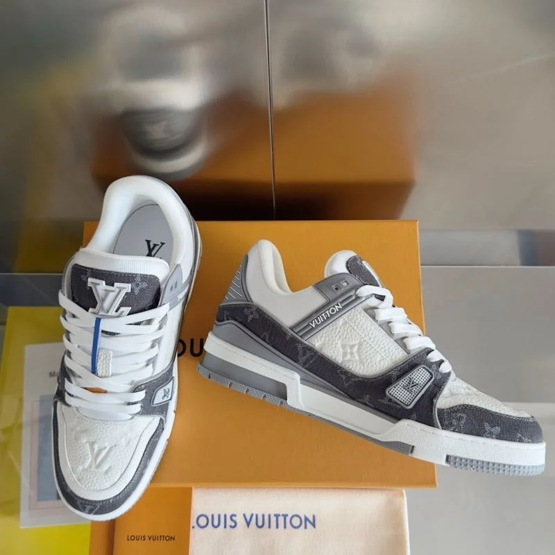 Louis Vuitton Trainer Sneaker WaterResistant 31515