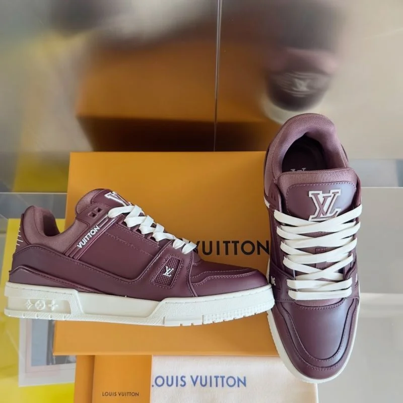 Refined Louis Vuitton Trainer Sneaker 31507