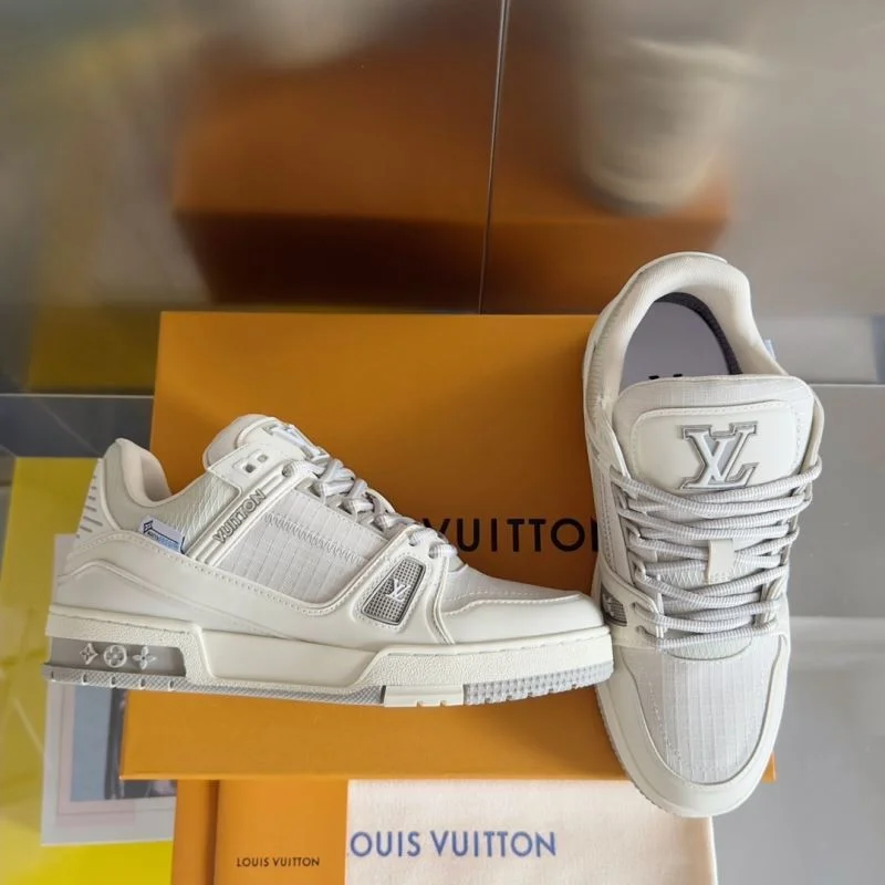 Louis Vuitton Trainer Sneaker MoistureWicking 31513