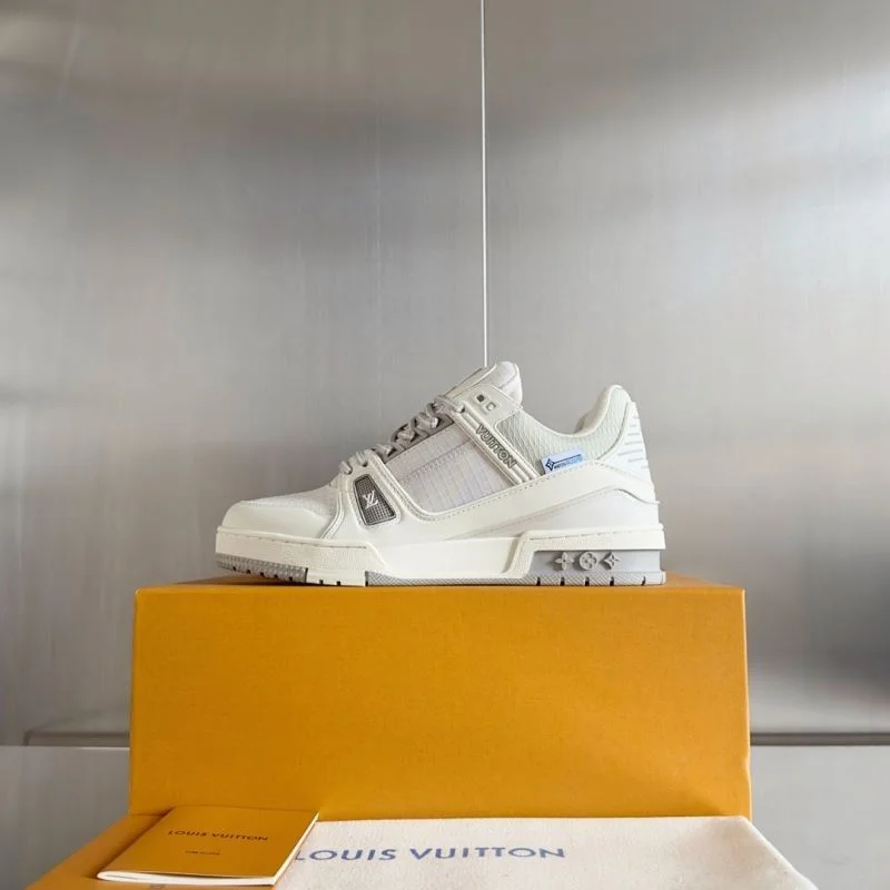 Louis Vuitton Trainer Sneaker MoistureWicking 31513
