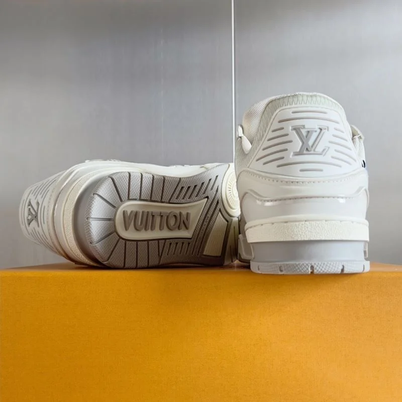 Louis Vuitton Trainer Sneaker MoistureWicking 31513