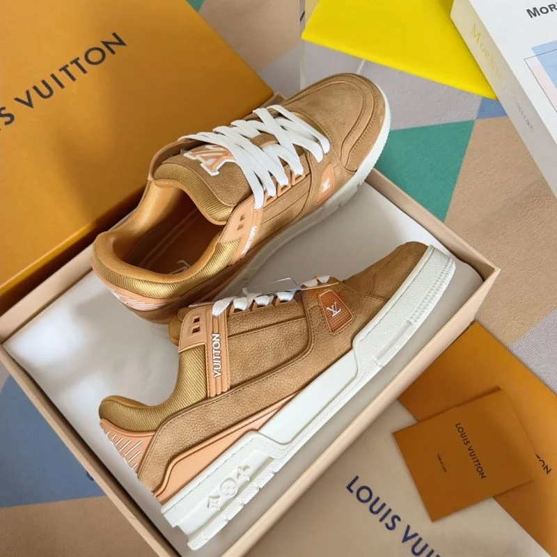 Louis Vuitton Trainer Sneaker TechFriendly 31500