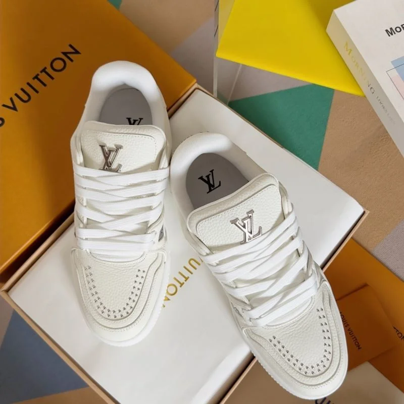 FashionForward Louis Vuitton Trainer Sneaker 31501