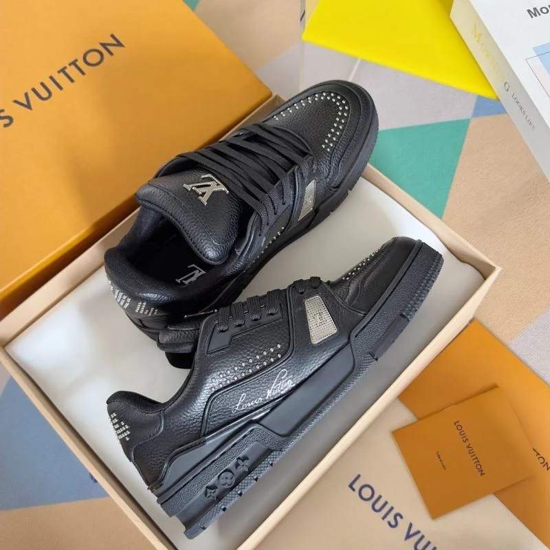 Louis Vuitton Trainer Sneaker WellDesigned 31510