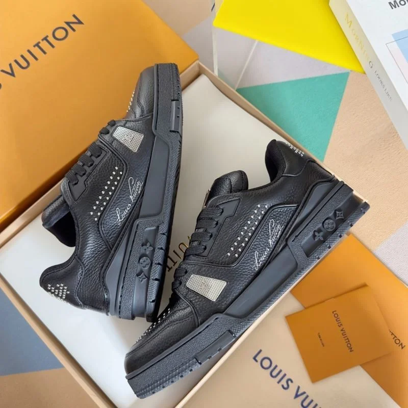 Louis Vuitton Trainer Sneaker WellDesigned 31510