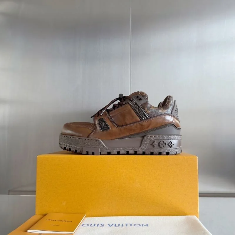 Louis Vuitton Trainer Sneaker Flexible 31495