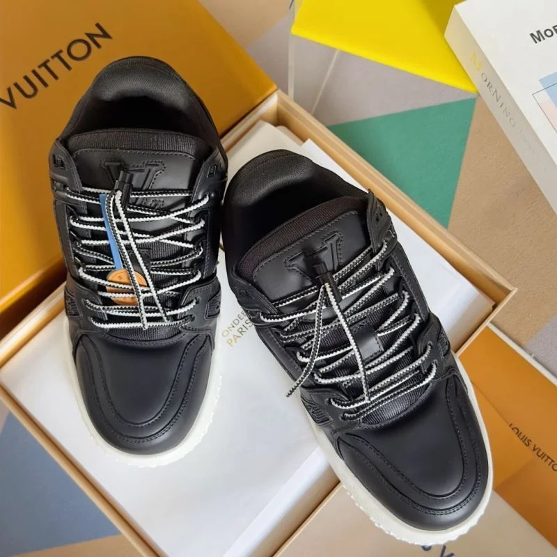 Louis Vuitton Trainer Sneaker EasyCare 31506