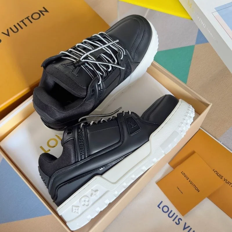 Louis Vuitton Trainer Sneaker EasyCare 31506