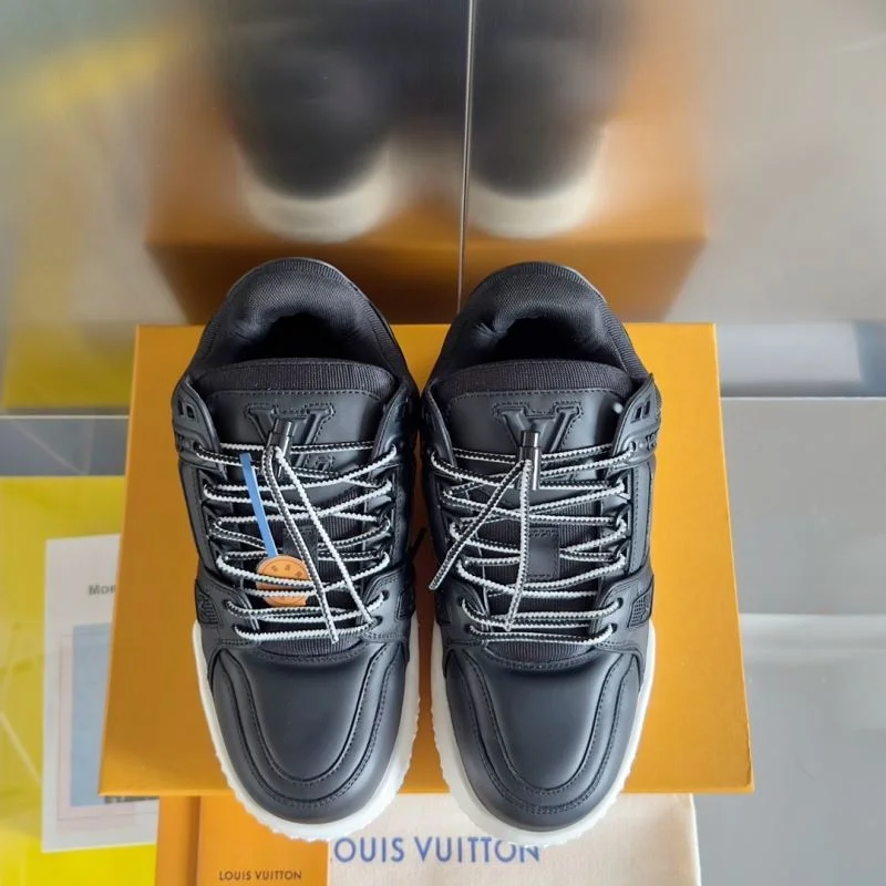 Louis Vuitton Trainer Sneaker EasyCare 31506