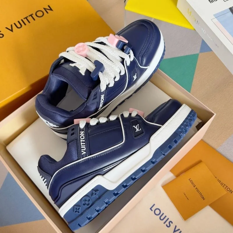 Louis Vuitton Trainer Sneaker Lightweight 31486