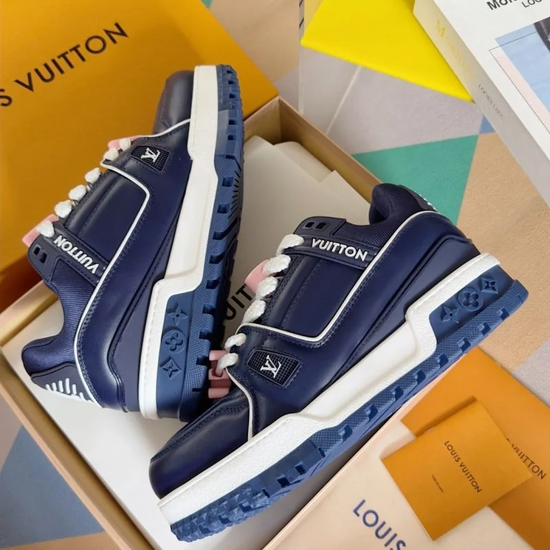 Louis Vuitton Trainer Sneaker Lightweight 31486
