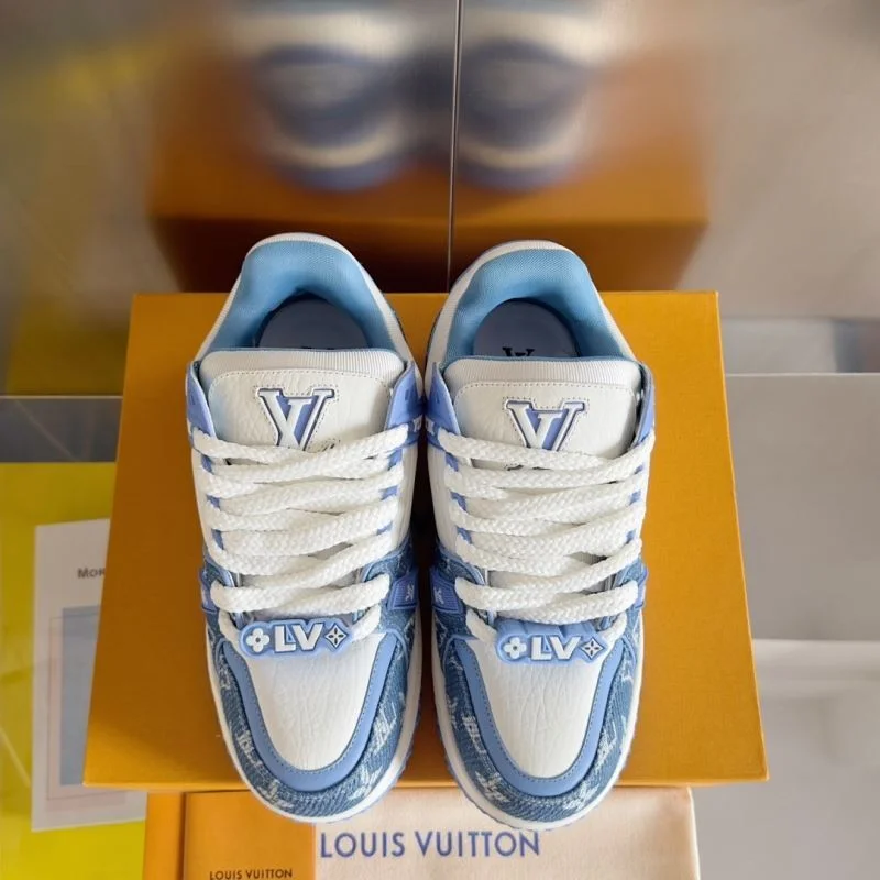 FashionForward Louis Vuitton Trainer Sneaker 31492