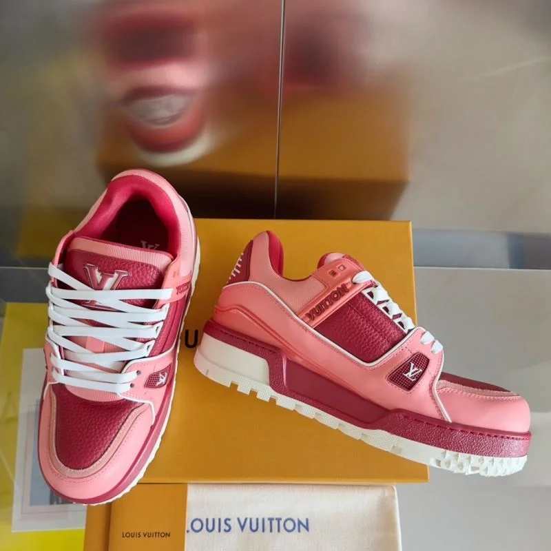 Louis Vuitton Trainer Sneaker Durable 31505