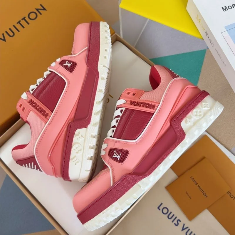 Louis Vuitton Trainer Sneaker Durable 31505