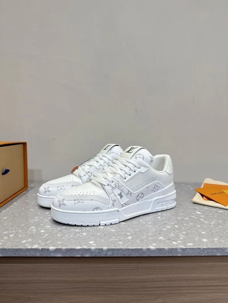 Louis Vuitton Trainer Sneaker Efficient 31499