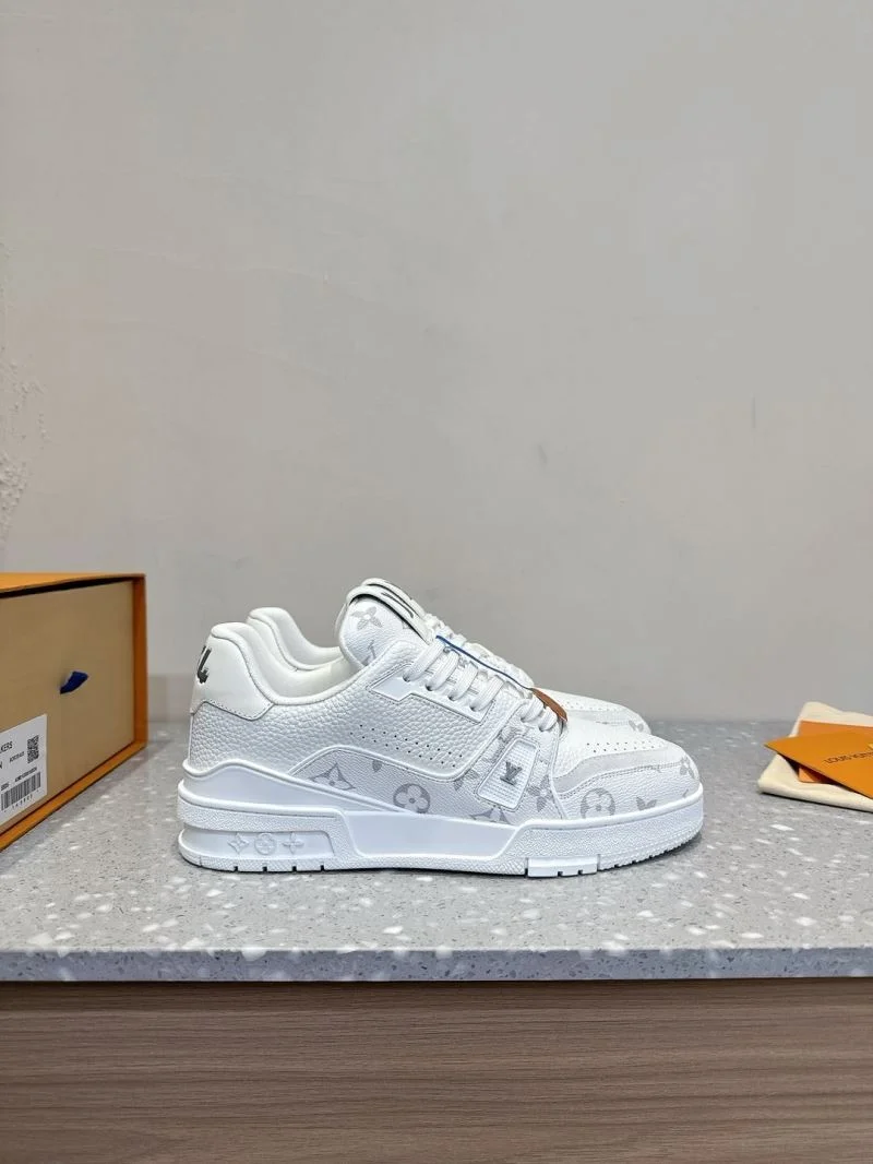 Louis Vuitton Trainer Sneaker Efficient 31499