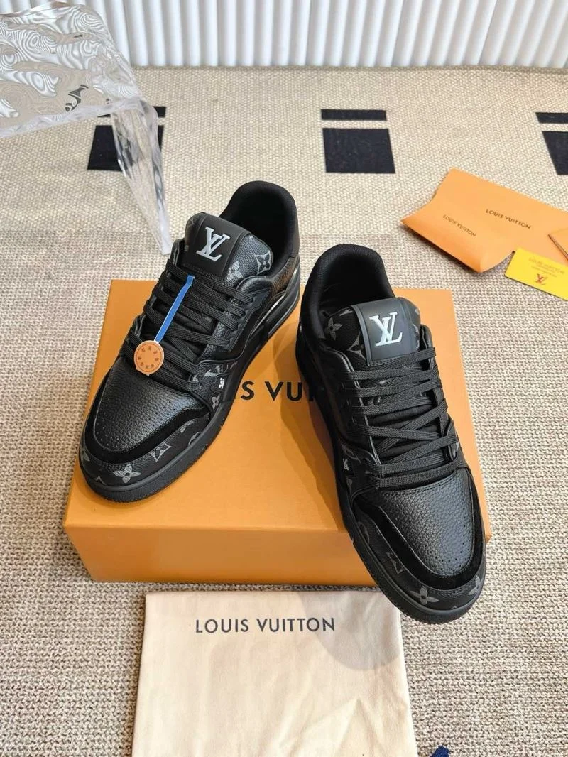 SmartChoice Louis Vuitton Trainer Sneaker 31494
