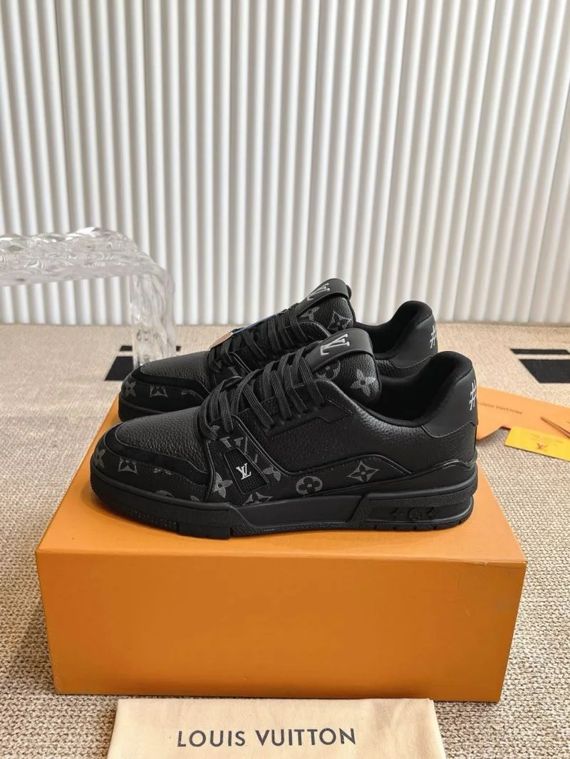 SmartChoice Louis Vuitton Trainer Sneaker 31494