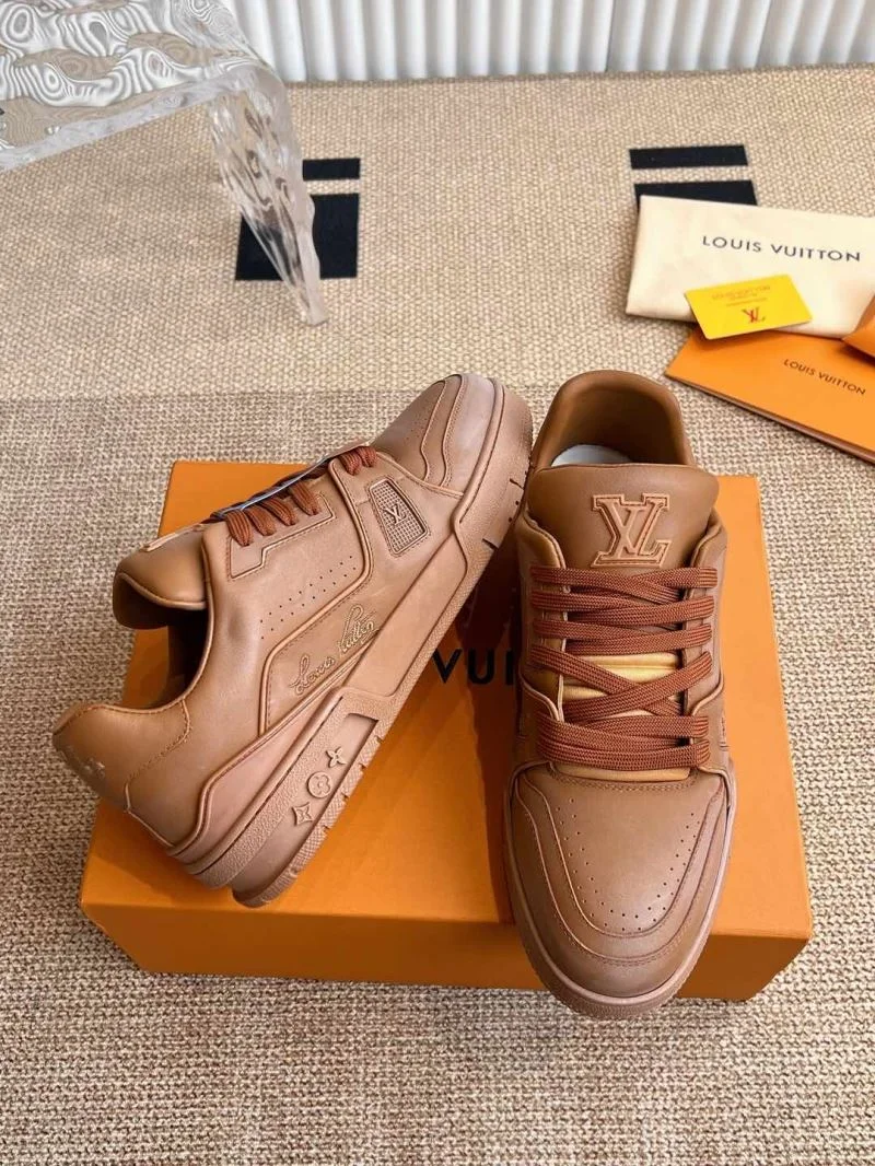 Louis Vuitton Trainer Sneaker Popular 31488