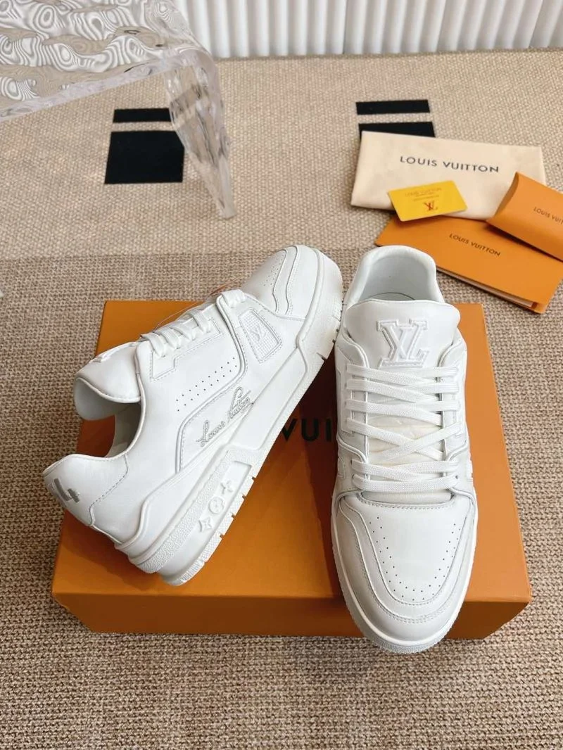 Louis Vuitton Trainer Sneaker Trendsetting 31481