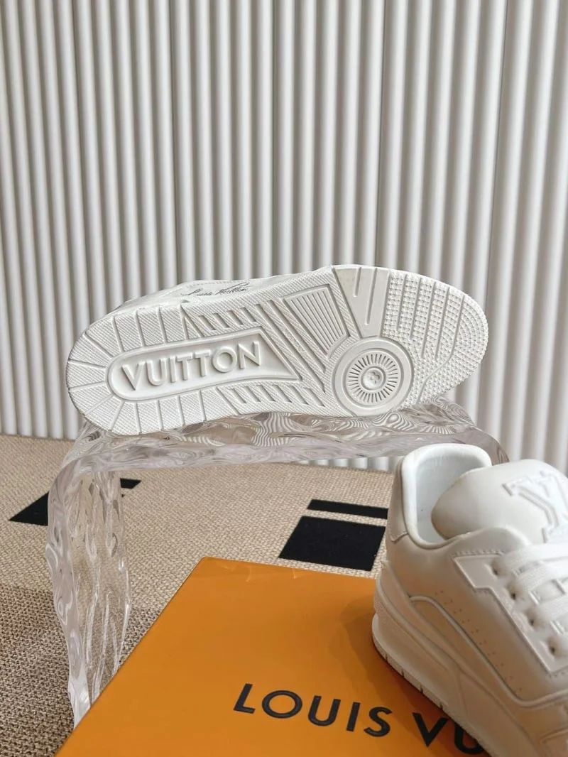 Louis Vuitton Trainer Sneaker Trendsetting 31481