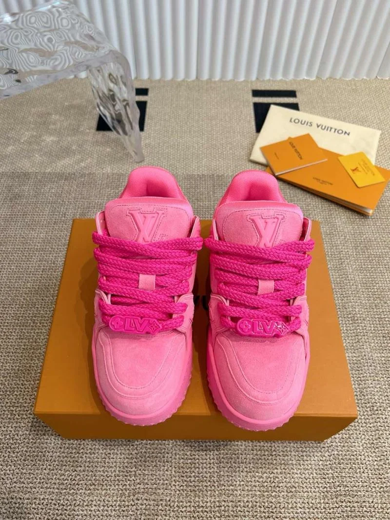 RelaxedFit Louis Vuitton Trainer Sneaker 31479