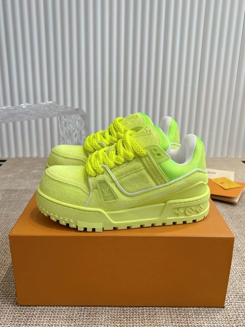 Louis Vuitton Trainer Sneaker Lightweight 31478
