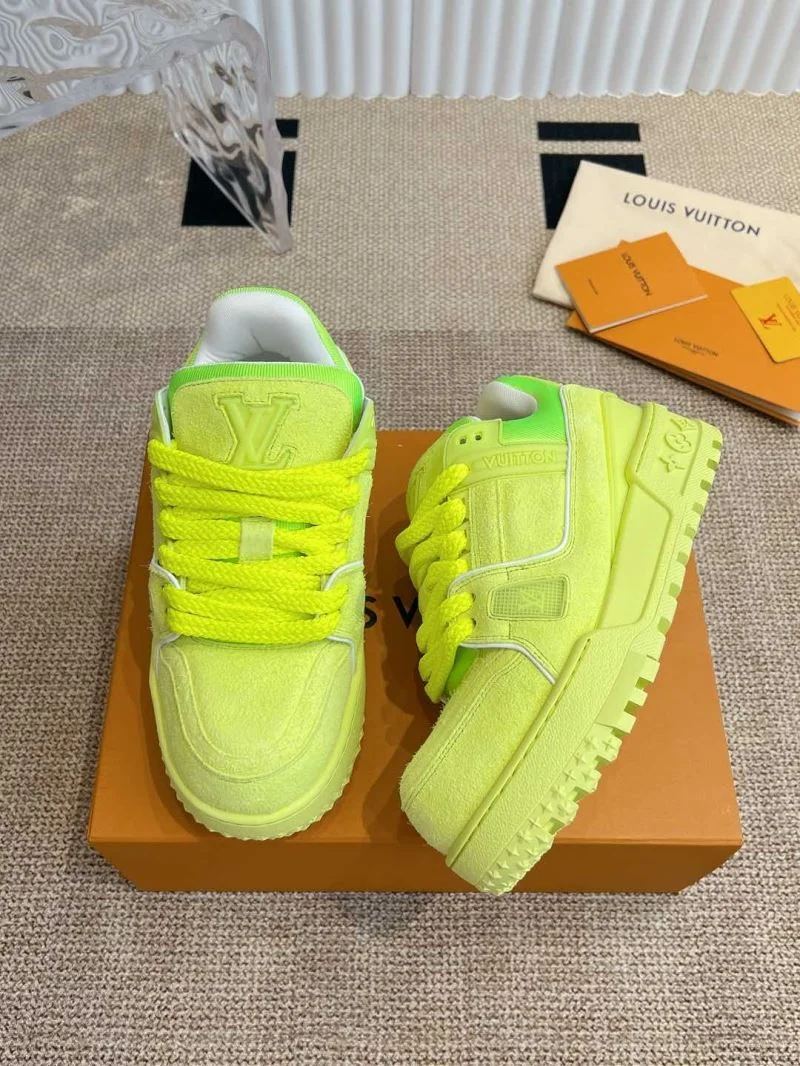 Louis Vuitton Trainer Sneaker Lightweight 31478