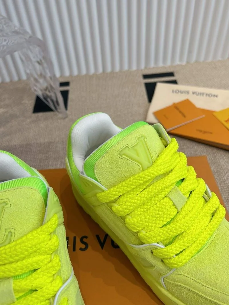 Louis Vuitton Trainer Sneaker Lightweight 31478
