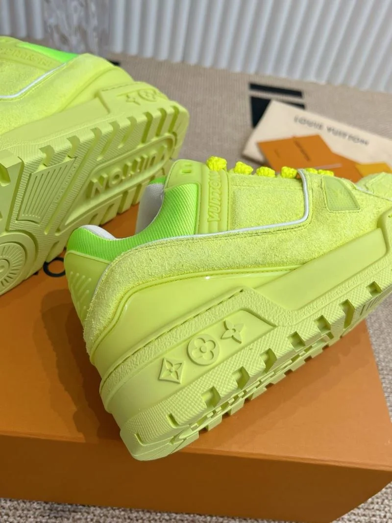 Louis Vuitton Trainer Sneaker Lightweight 31478