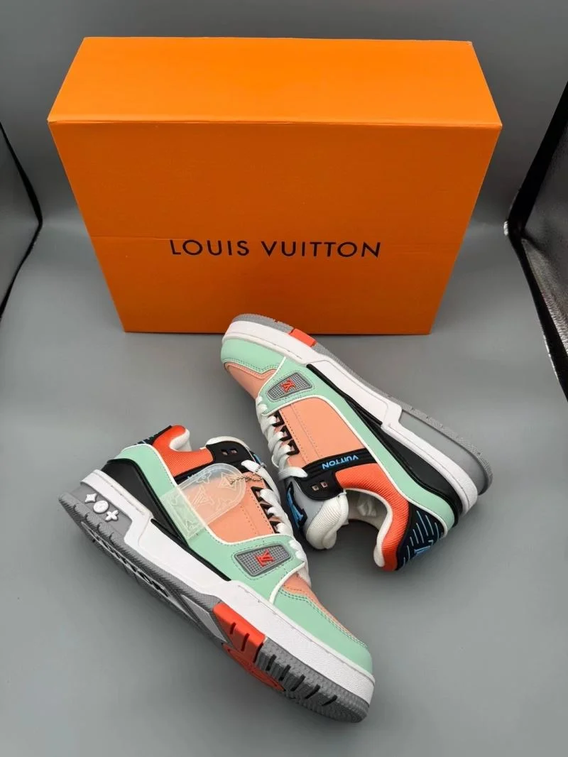 Louis Vuitton Trainer Sneaker TimelessDesign 31473