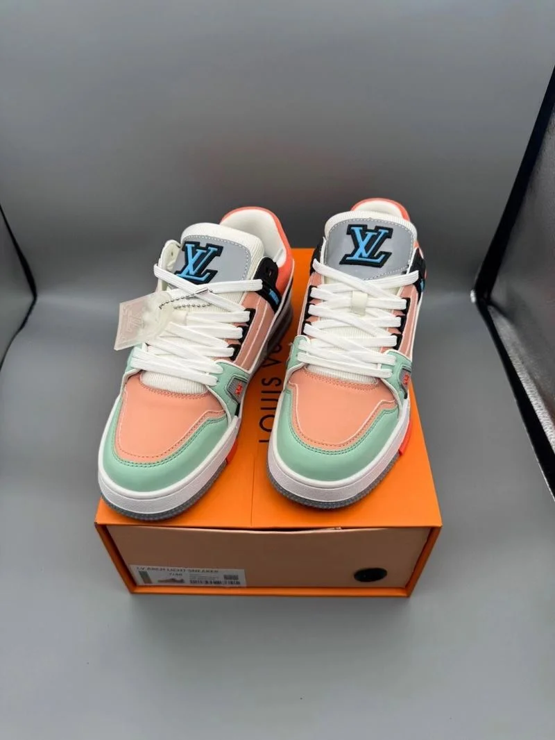 Louis Vuitton Trainer Sneaker TimelessDesign 31473