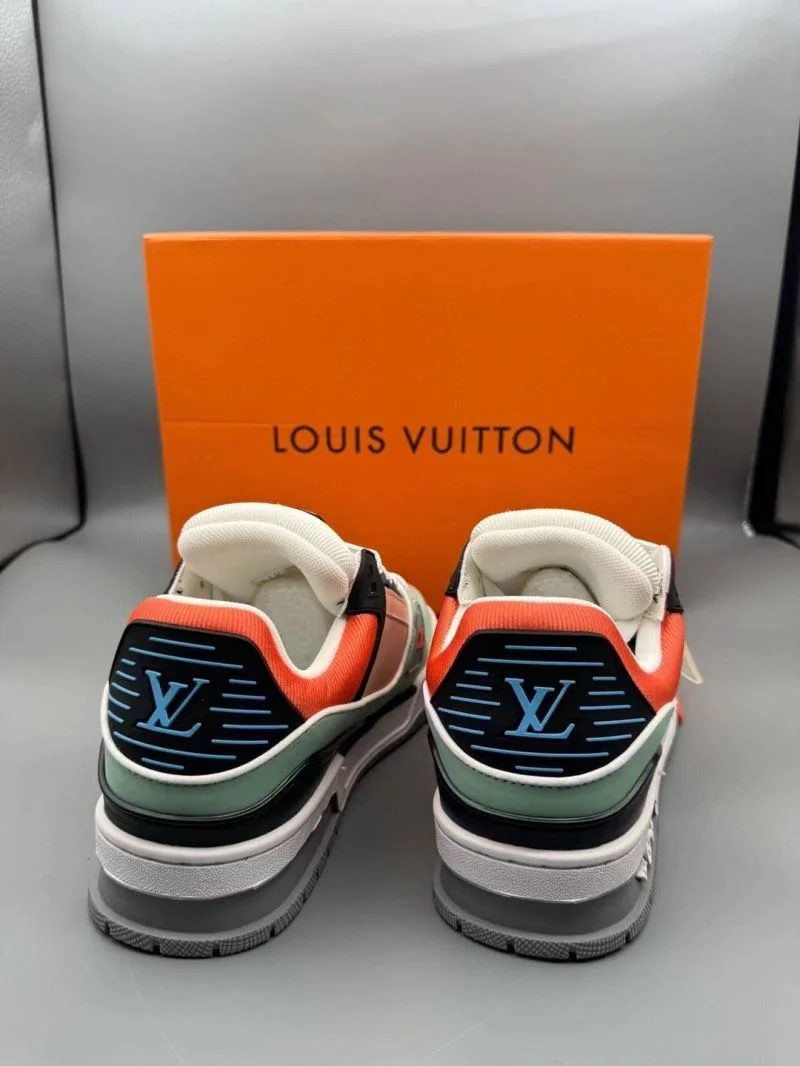 Louis Vuitton Trainer Sneaker TimelessDesign 31473