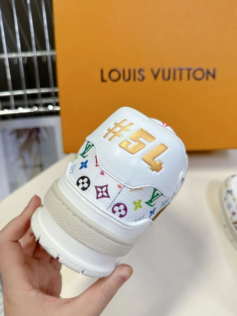 Vibrant Louis Vuitton Trainer Sneaker 31474