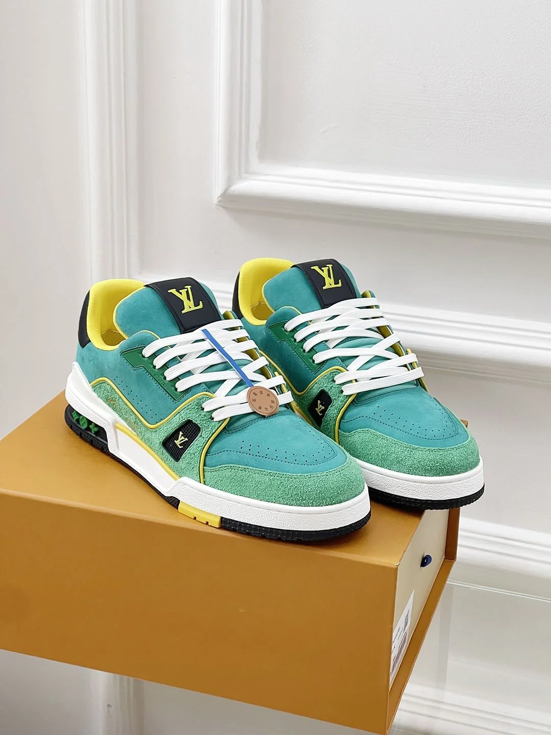 HighQuality Louis Vuitton Trainer Sneaker 31461