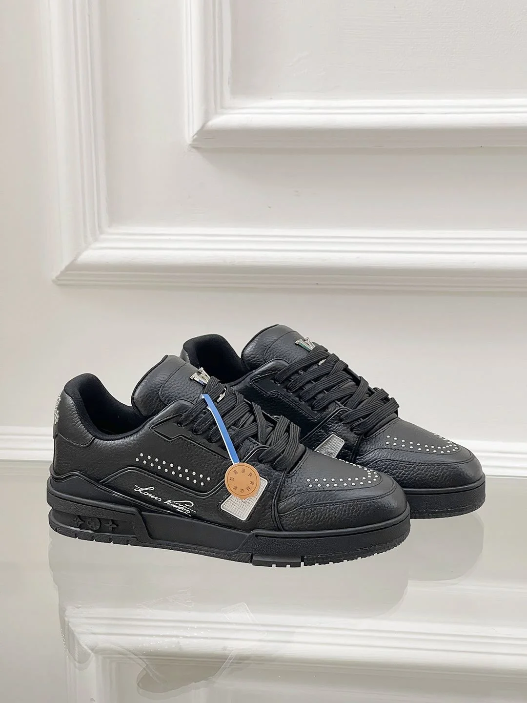 Affordable Louis Vuitton Trainer Sneaker 31460