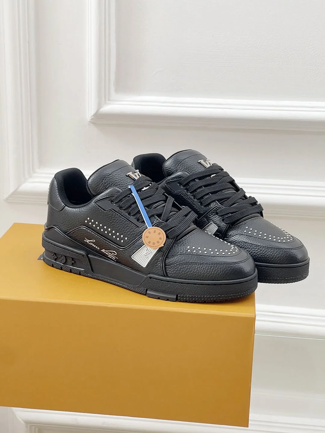 Affordable Louis Vuitton Trainer Sneaker 31460