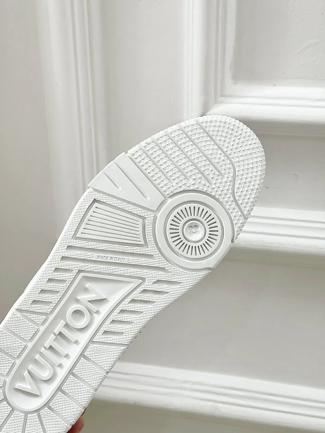 Louis Vuitton Trainer Sneaker ZeroBulk 31469