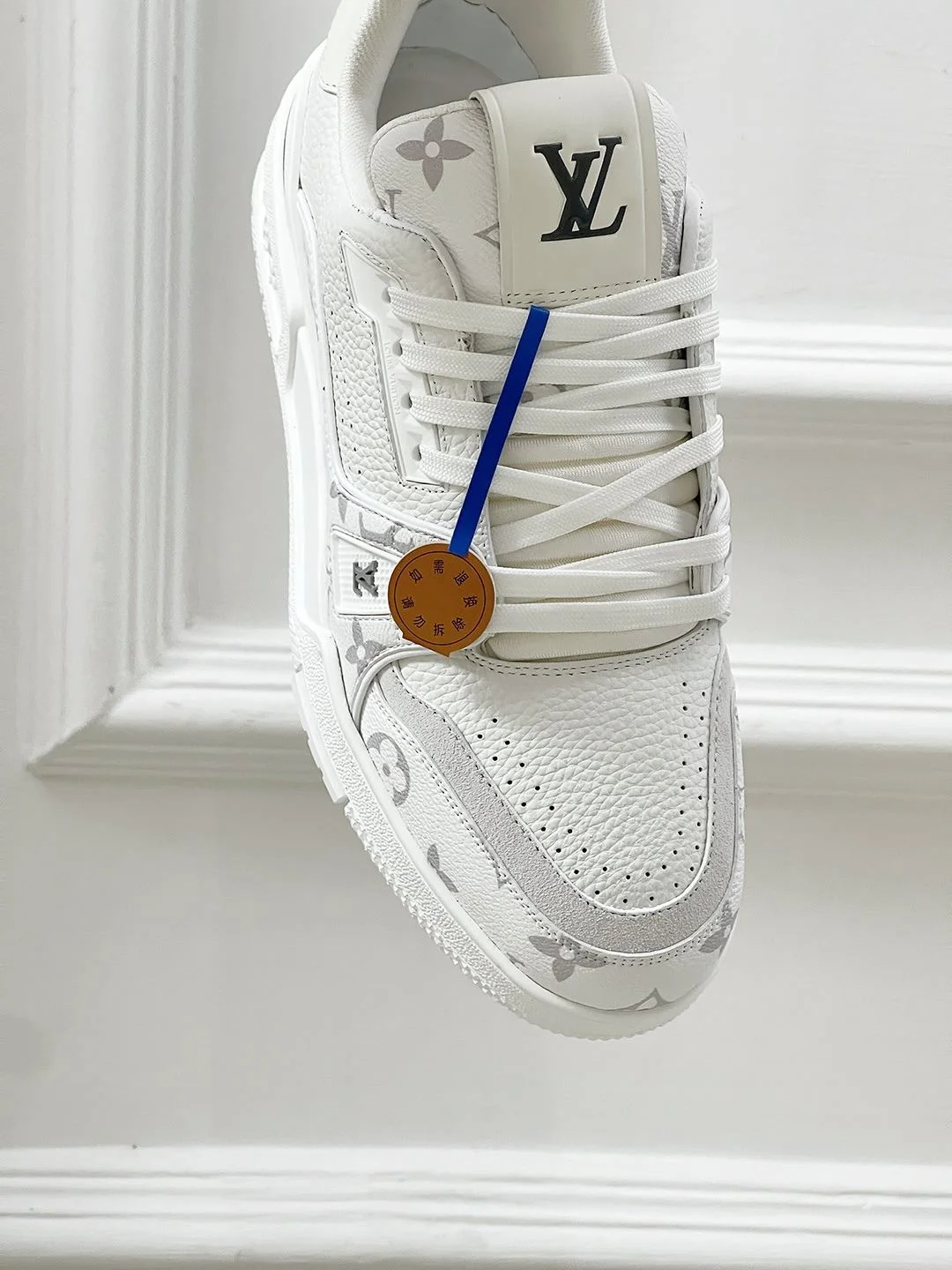 Louis Vuitton Trainer Sneaker HighQuality 31472