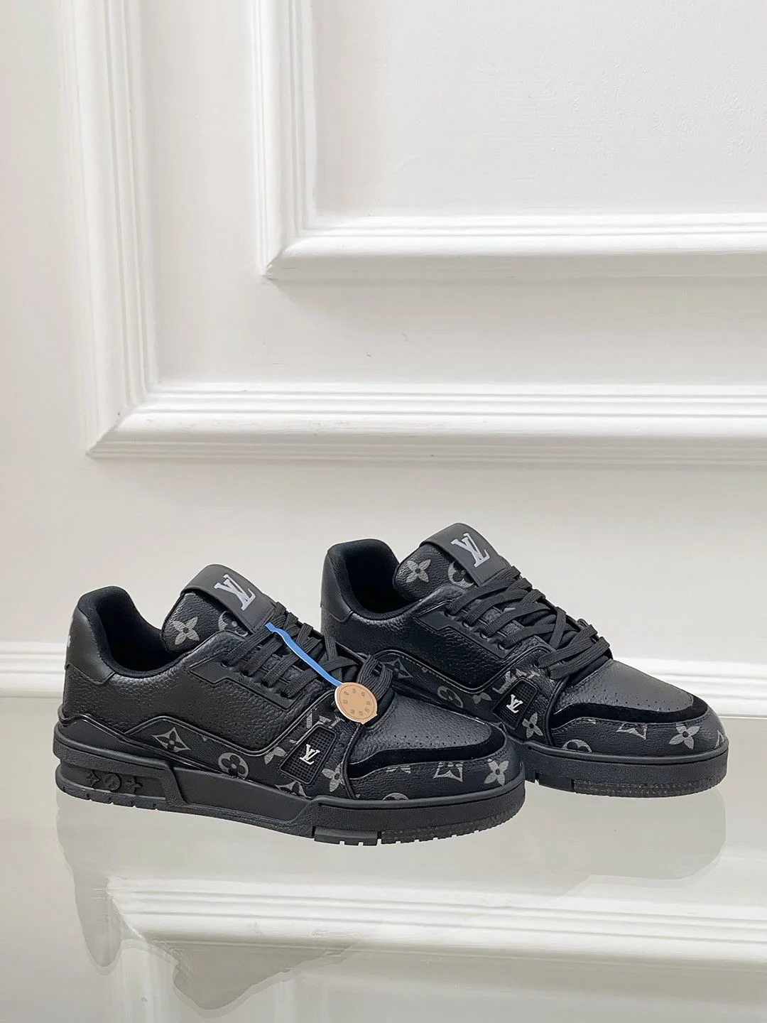 Louis Vuitton Trainer Sneaker Comfortable 31470