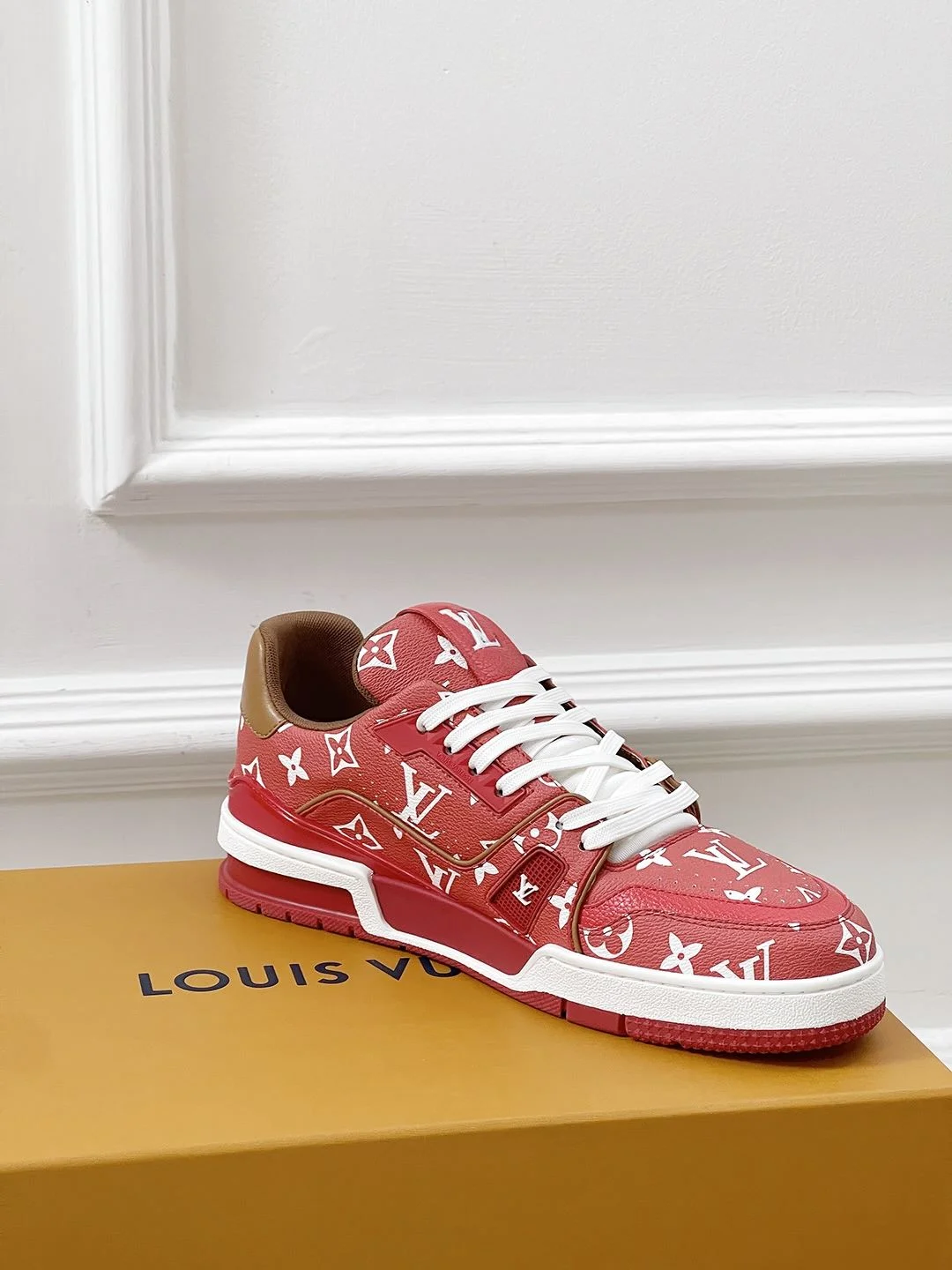 FlexibleFit Louis Vuitton Trainer Sneaker 31451
