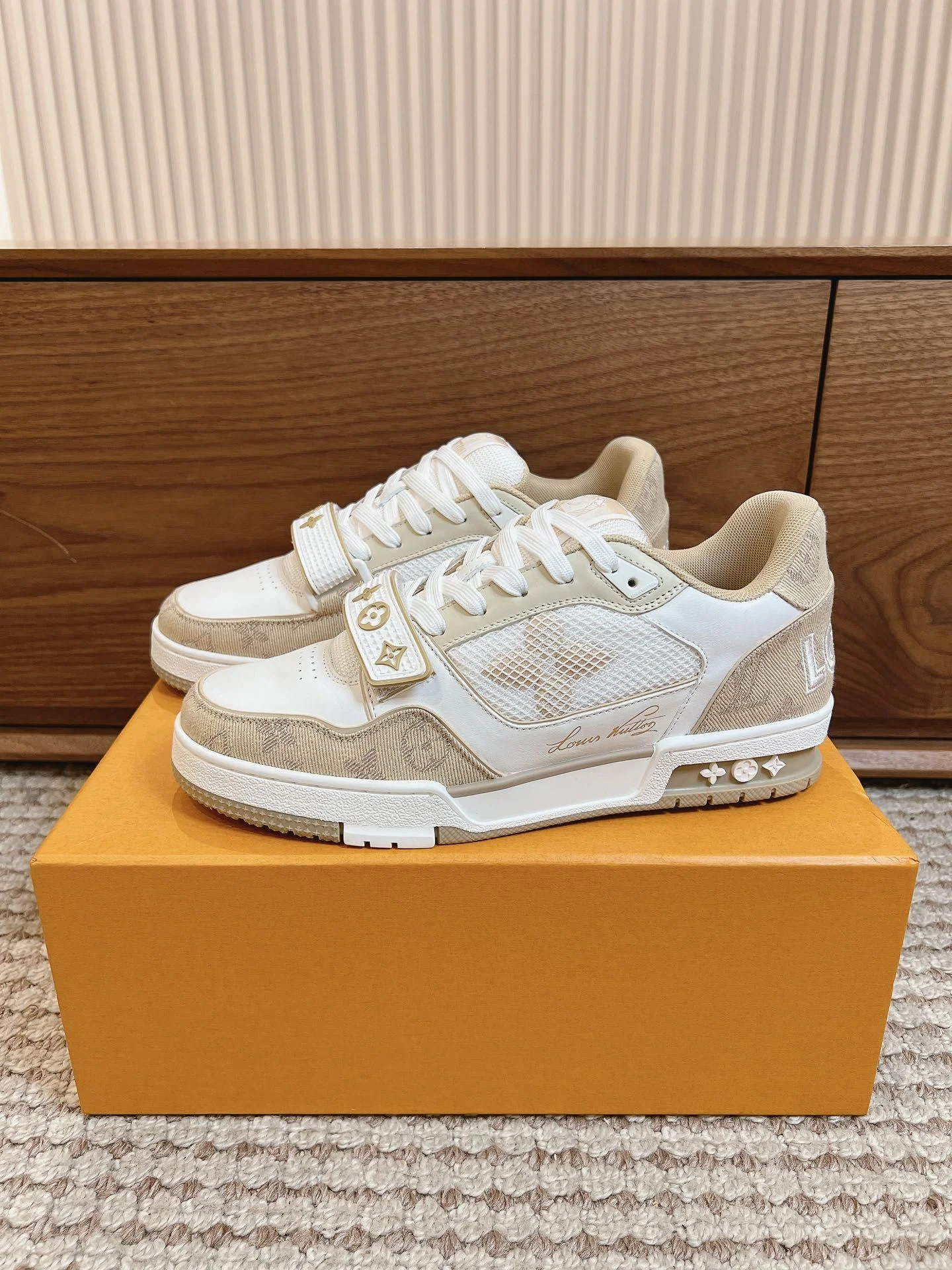 ZeroBulk Louis Vuitton Trainer Sneaker 31453