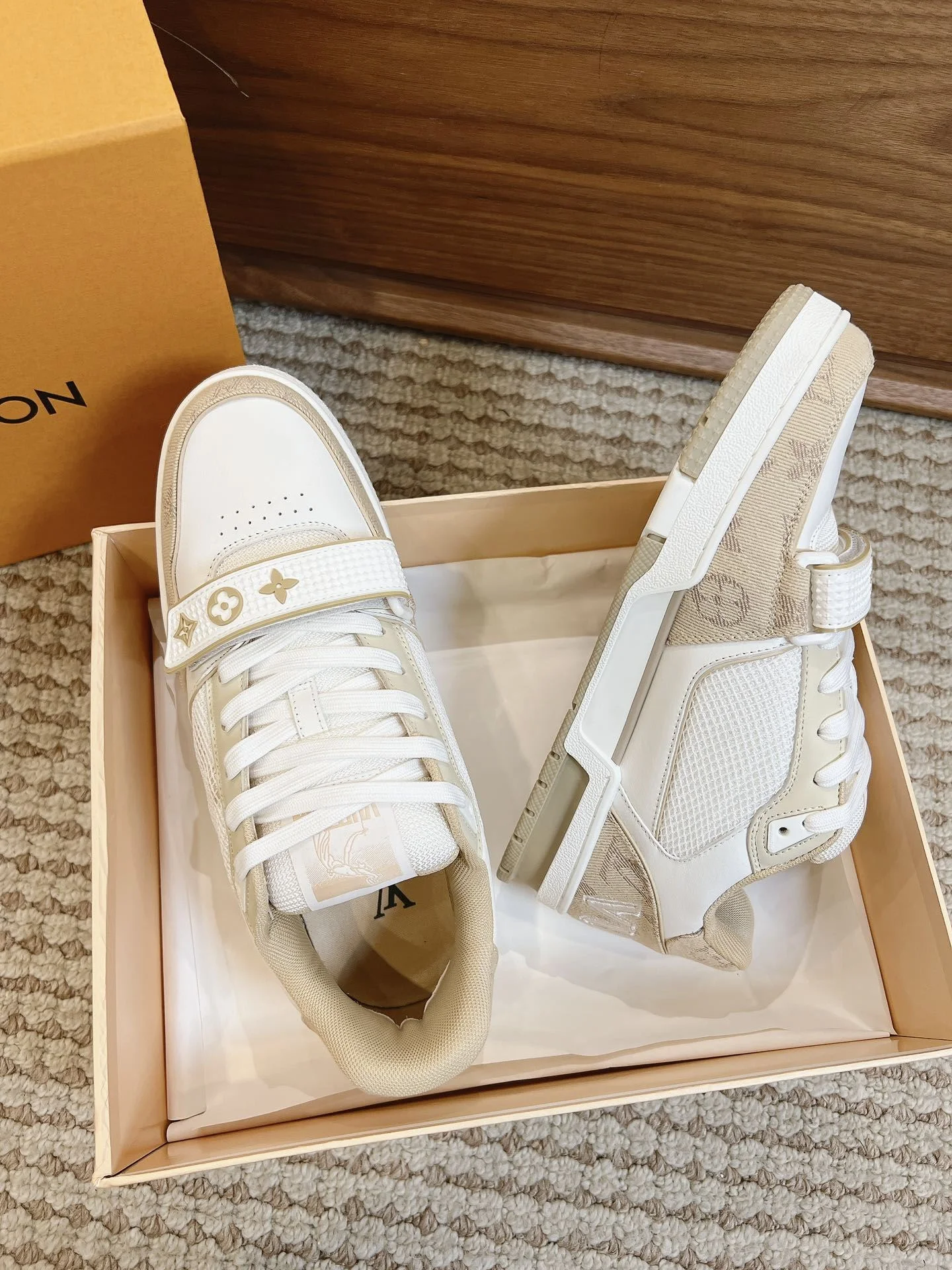 ZeroBulk Louis Vuitton Trainer Sneaker 31453