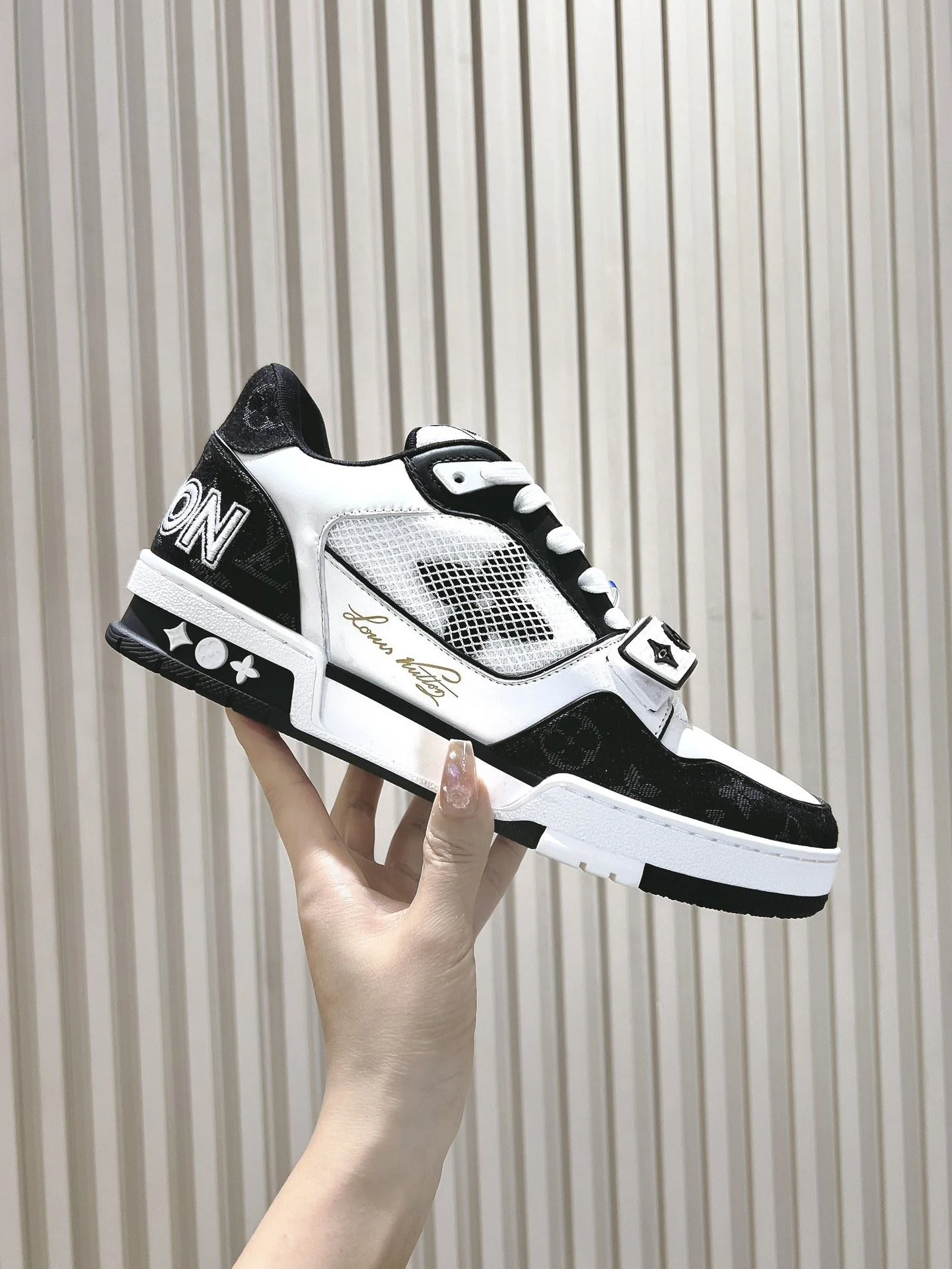 ZipUp Louis Vuitton Trainer Sneaker 31442