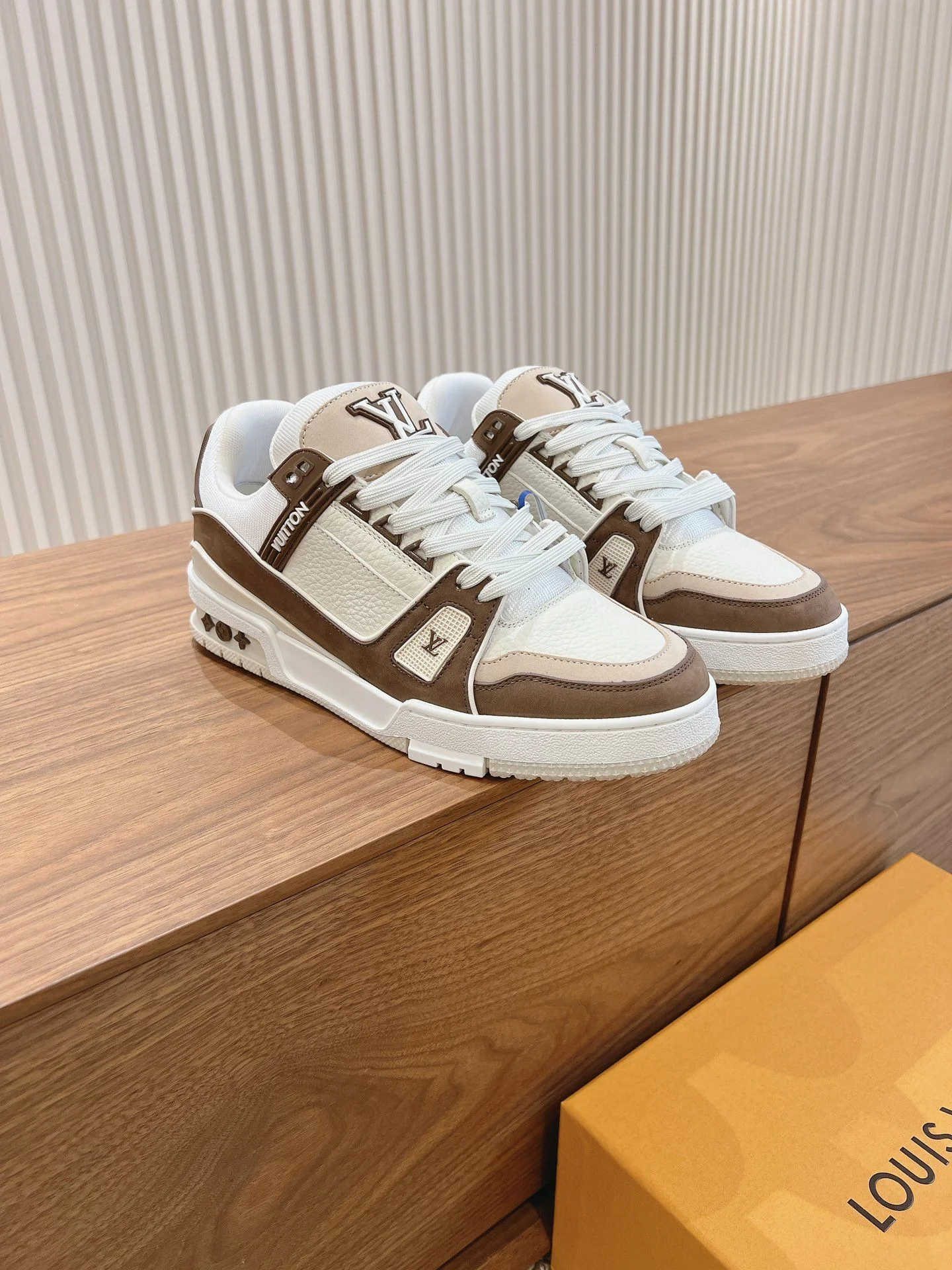 WaterResistant Louis Vuitton Trainer Sneaker 31449
