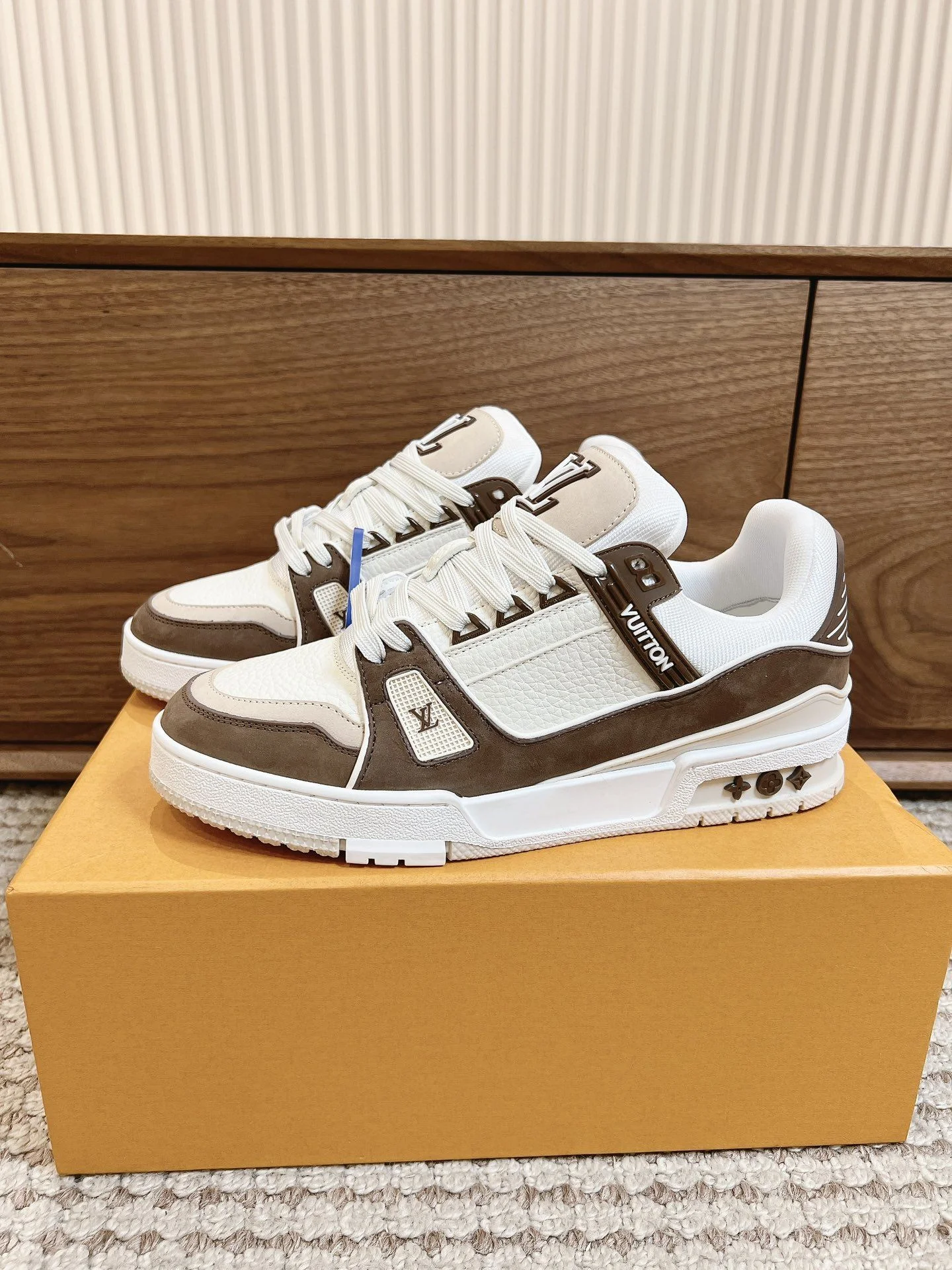 WaterResistant Louis Vuitton Trainer Sneaker 31449